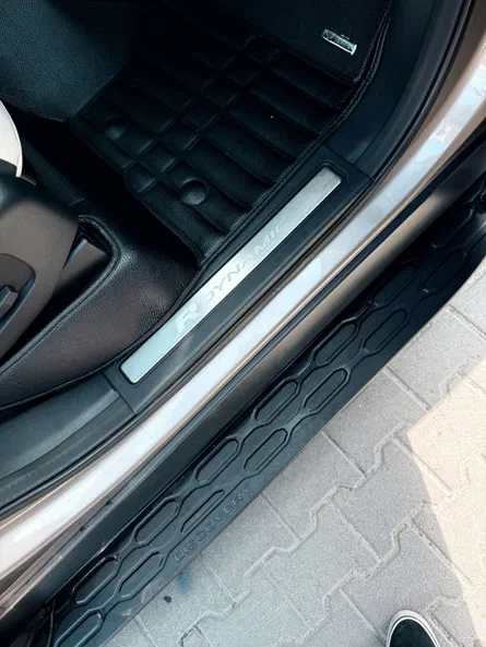 Land Rover Discovery 2021 - 11