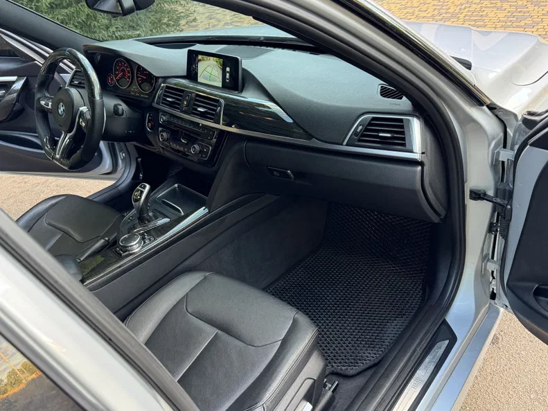 BMW 3 серія 2015 - 27