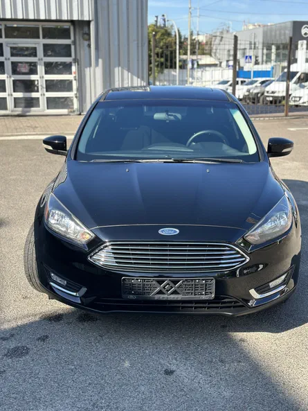 Ford Focus 2018 - 17