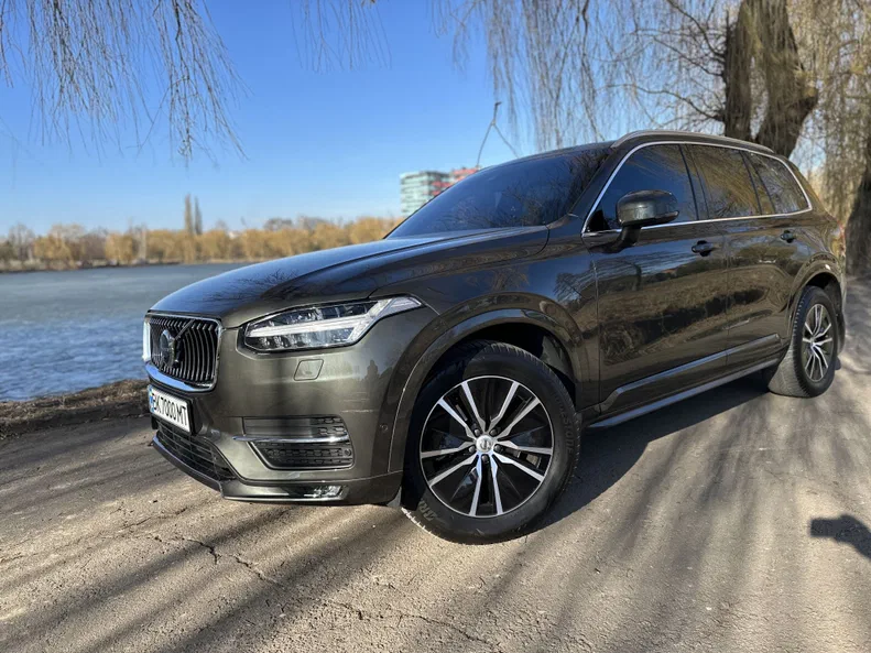 Volvo XC90 2021 - 20
