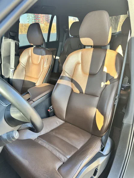 Volvo XC90 2021 - 11
