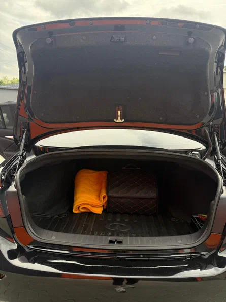 Infiniti Q50 2017 - 7