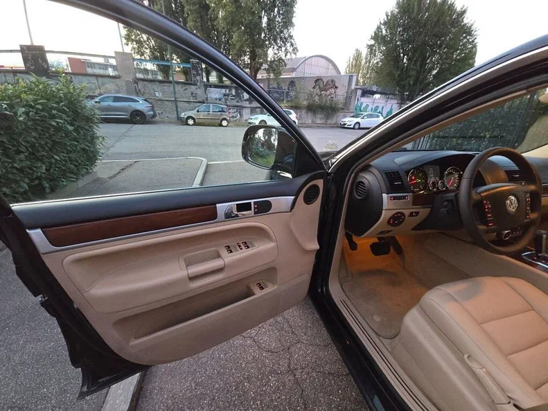 Volkswagen Touareg 2008 - 6