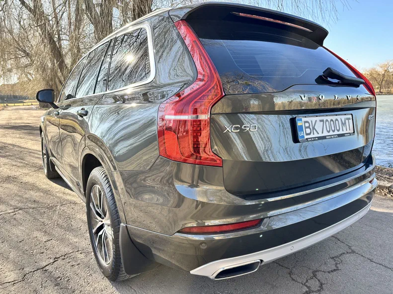 Volvo XC90 2021 - 8