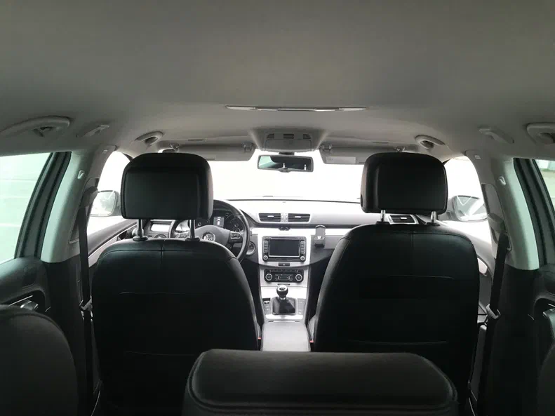 Volkswagen Passat 2013 - 43