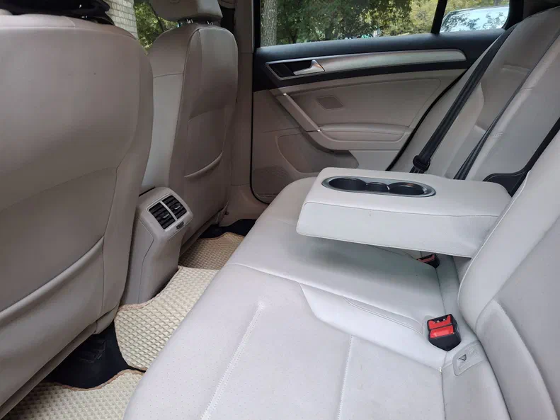 Volkswagen Golf Sportsvan 2015 - 11