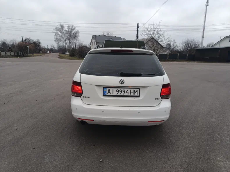 Volkswagen Golf 2011 - 5