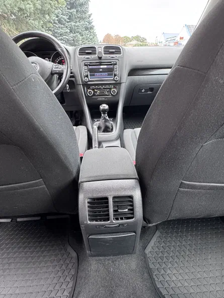 Volkswagen Golf 2011 - 11