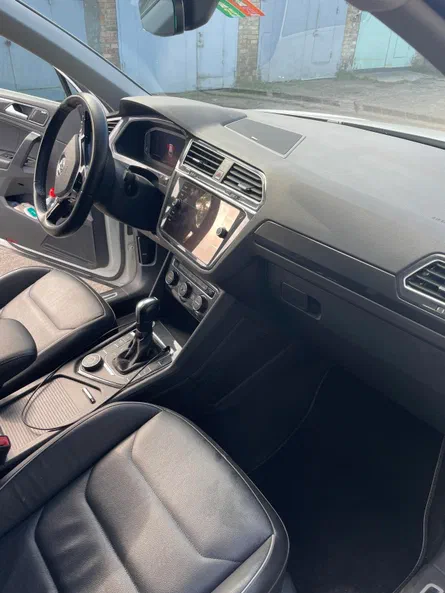Volkswagen Tiguan 2020 - 14