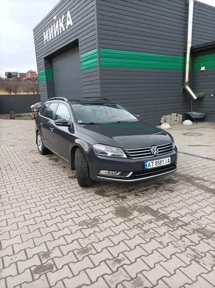 Volkswagen Passat 2011 - 5