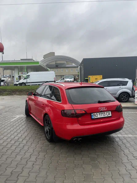 Audi A4 2010 - 9