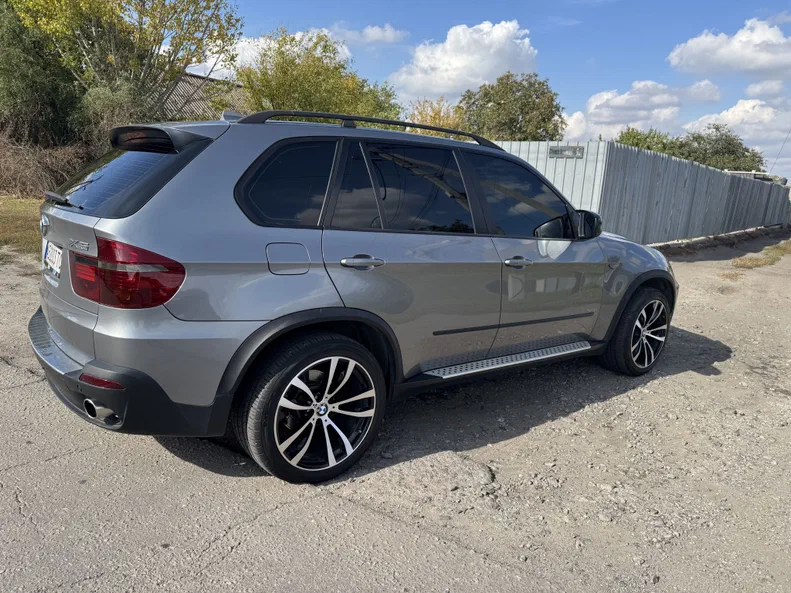 BMW X5 2008 - 11