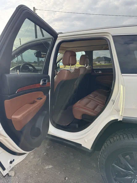 Jeep Grand Cherokee 2011