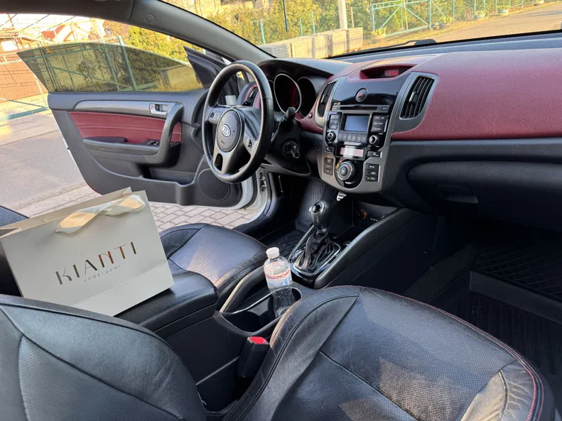 Kia Cerato 2012 - 22