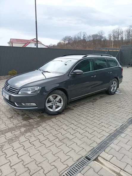 Volkswagen Passat 2011
