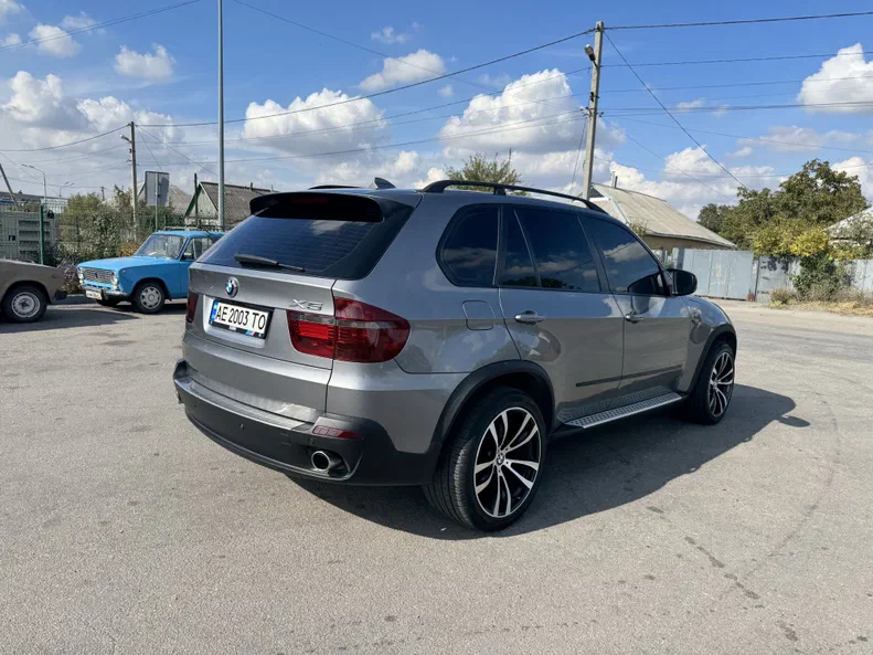 BMW X5 2008 - 5