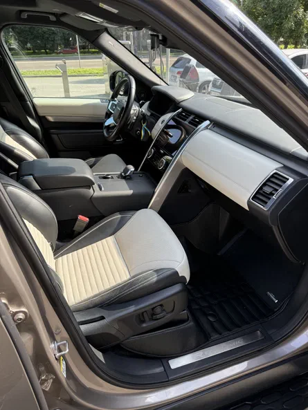 Land Rover Discovery 2021 - 8