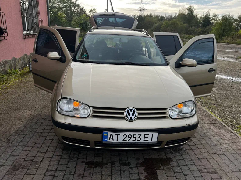 Volkswagen Golf 2001 - 30