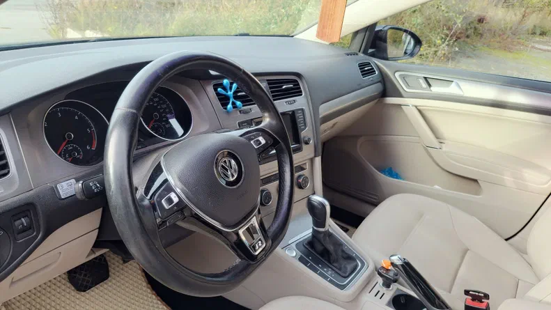 Volkswagen Golf Sportsvan 2015 - 14