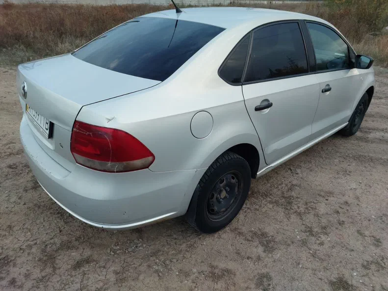 Volkswagen Polo 2012 - 5