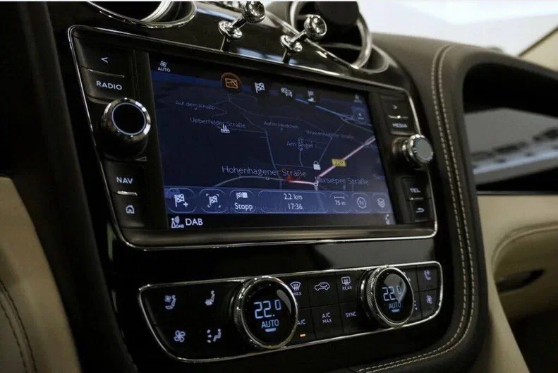 Bentley Bentayga 2016 - 9