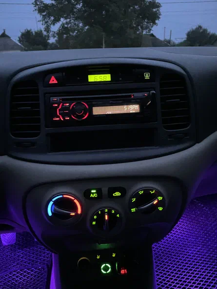 Hyundai Accent 2008 - 14