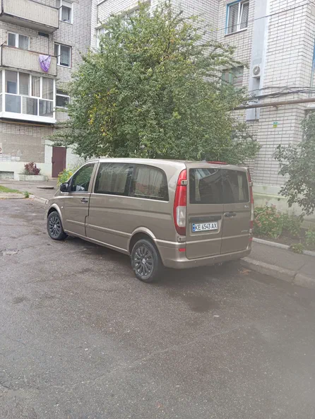 Mercedes-Benz Vito 2012