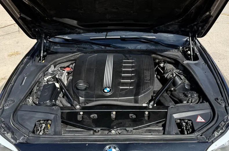 BMW 5 серии 2012