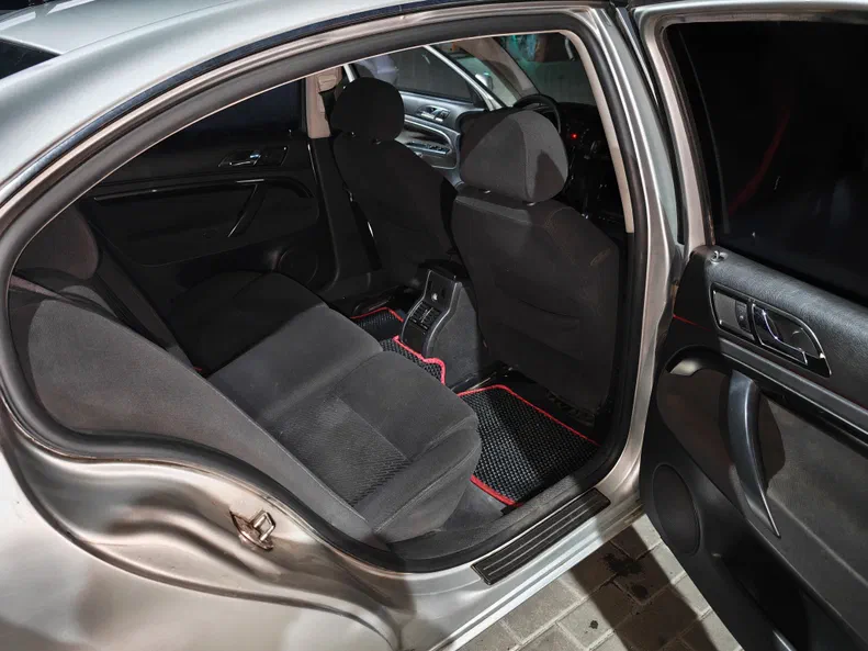 Skoda Superb 2004 - 9