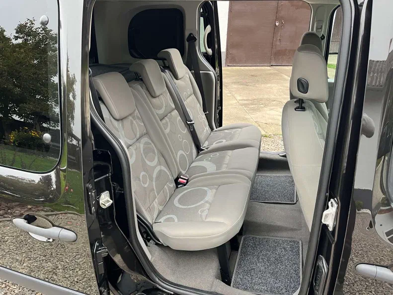 Renault Kangoo 2010 - 21