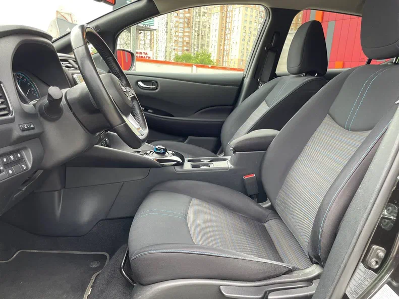Nissan Leaf 2018 - 10