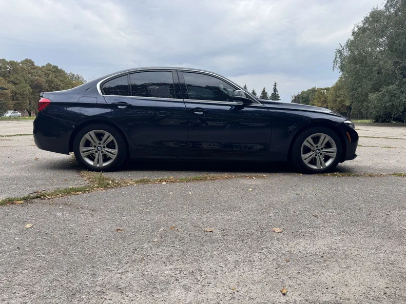 BMW 3 серія 2017 - 14