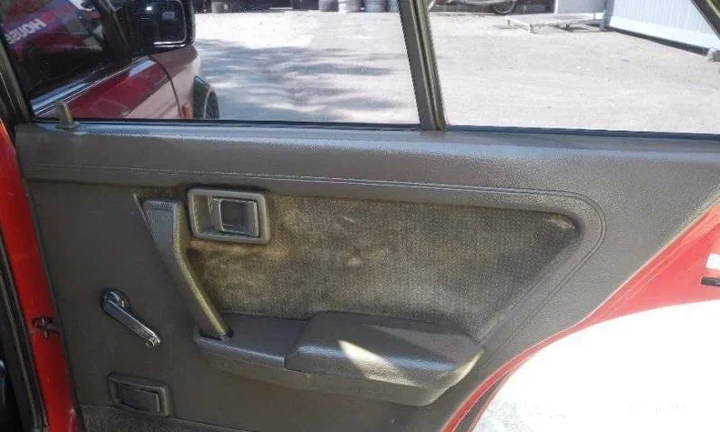 Nissan Bluebird 2011 - 11