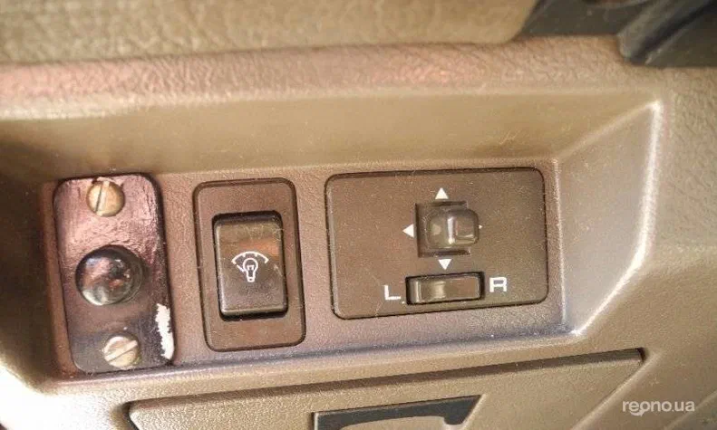 Nissan Bluebird 2011 - 19