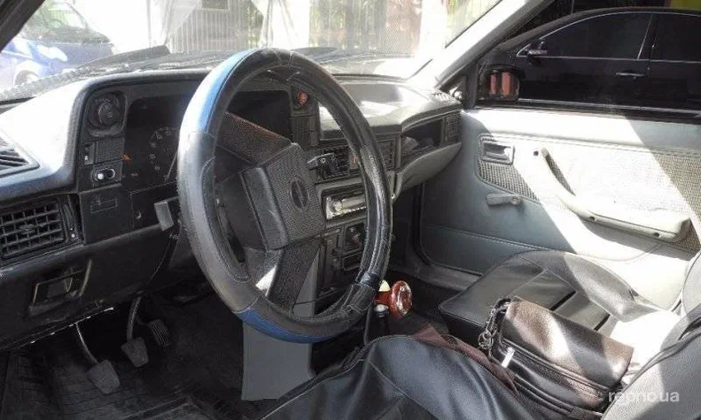 Opel Kadett 1988 - 2