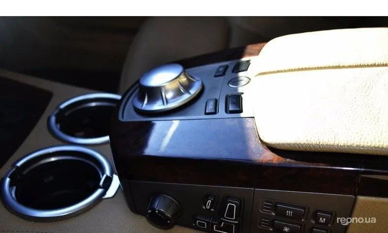 BMW 7 серія 2004 - 10