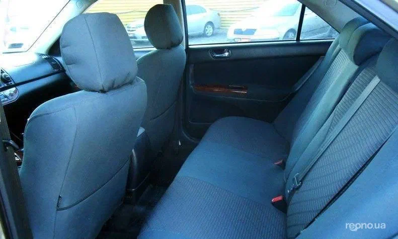 Toyota Camry 2003 - 11