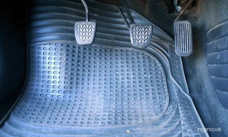 Toyota Camry 2003 - 4