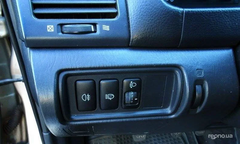 Toyota Camry 2003 - 5