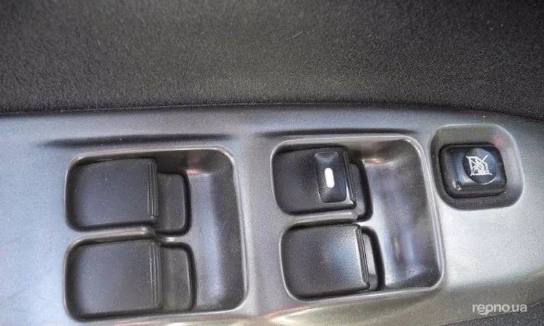 Mitsubishi Lancer 2006 - 14