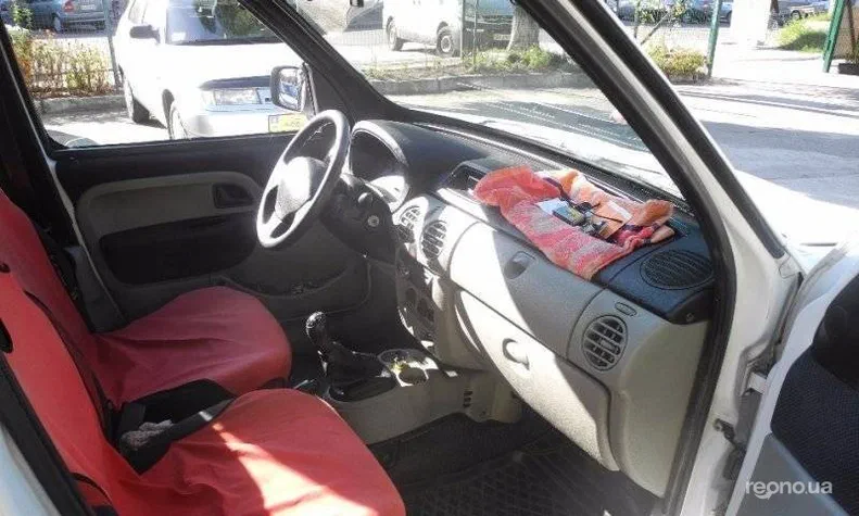 Nissan Primastar 2007 - 9