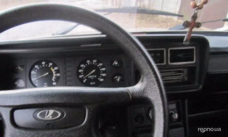 Lada (ВАЗ) 2107 2009 - 1
