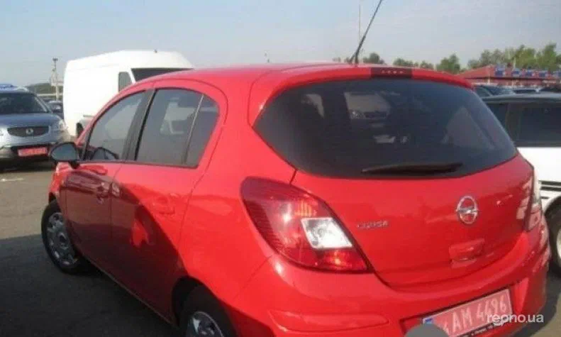 Opel Corsa 2012 - 3