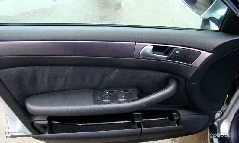 Audi A6 2004 - 14