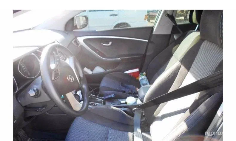 Hyundai i30 2013 - 11