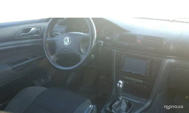 Skoda Superb 2005 - 4