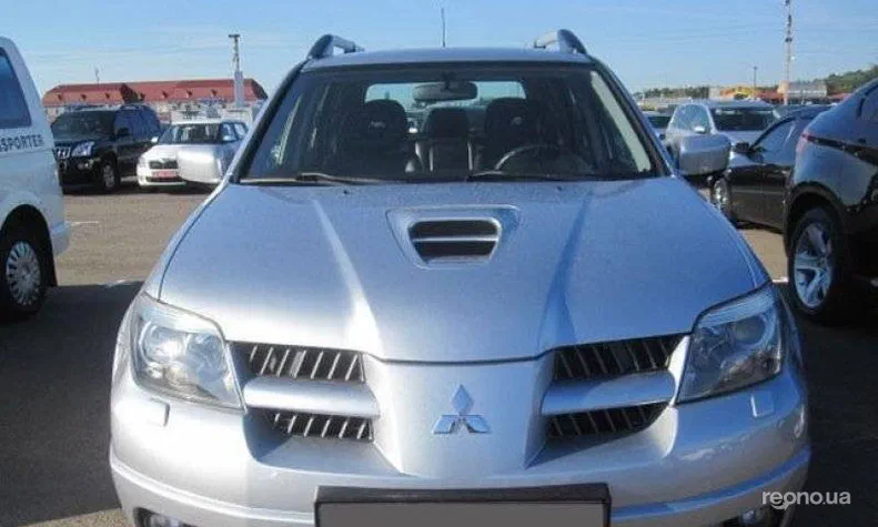 Mitsubishi Outlander 2005 - 2