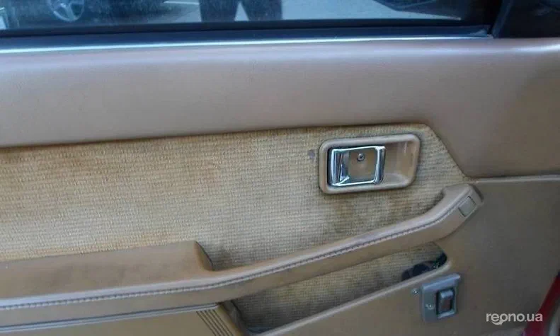 Mazda 626 1983 - 7