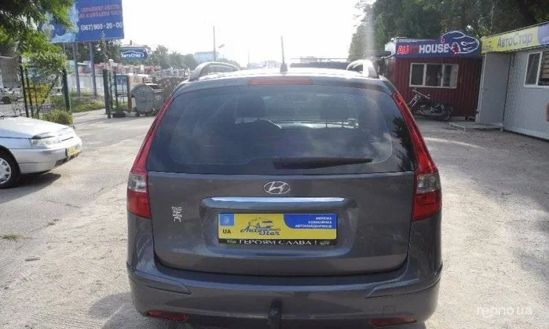 Hyundai i30 2011 - 18