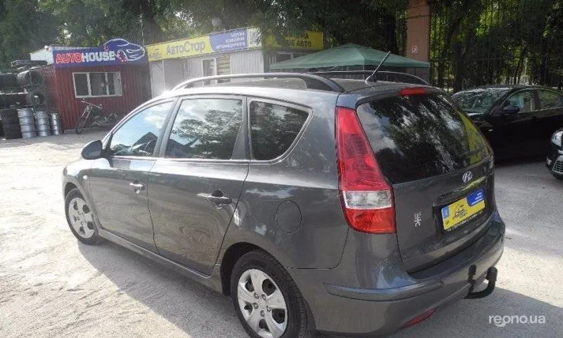 Hyundai i30 2011 - 17